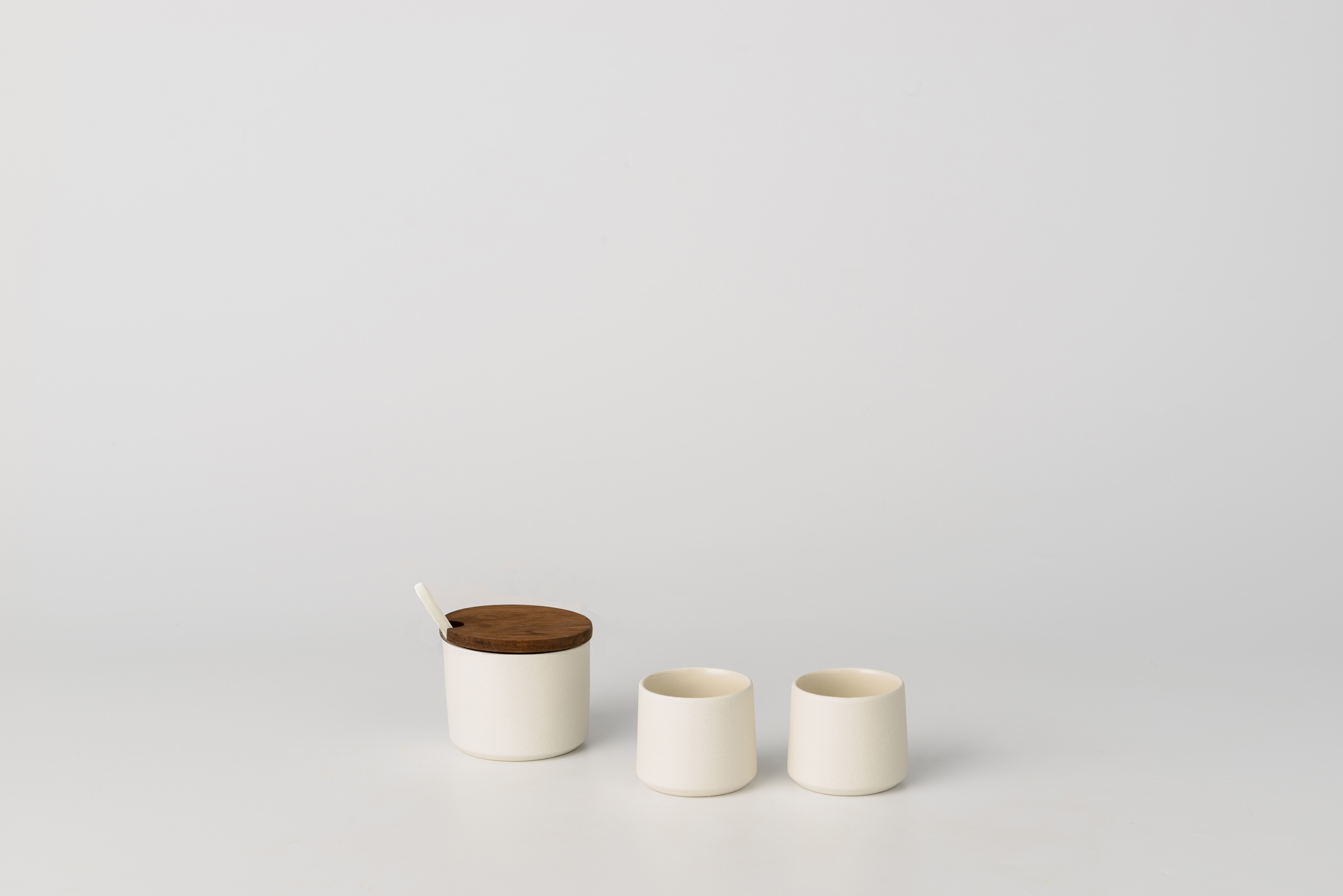 Zuccheriera Originale Quadrata in Ceramica e Coperchio in Legno con Logo Eres Taaan Dolce in Bianco 