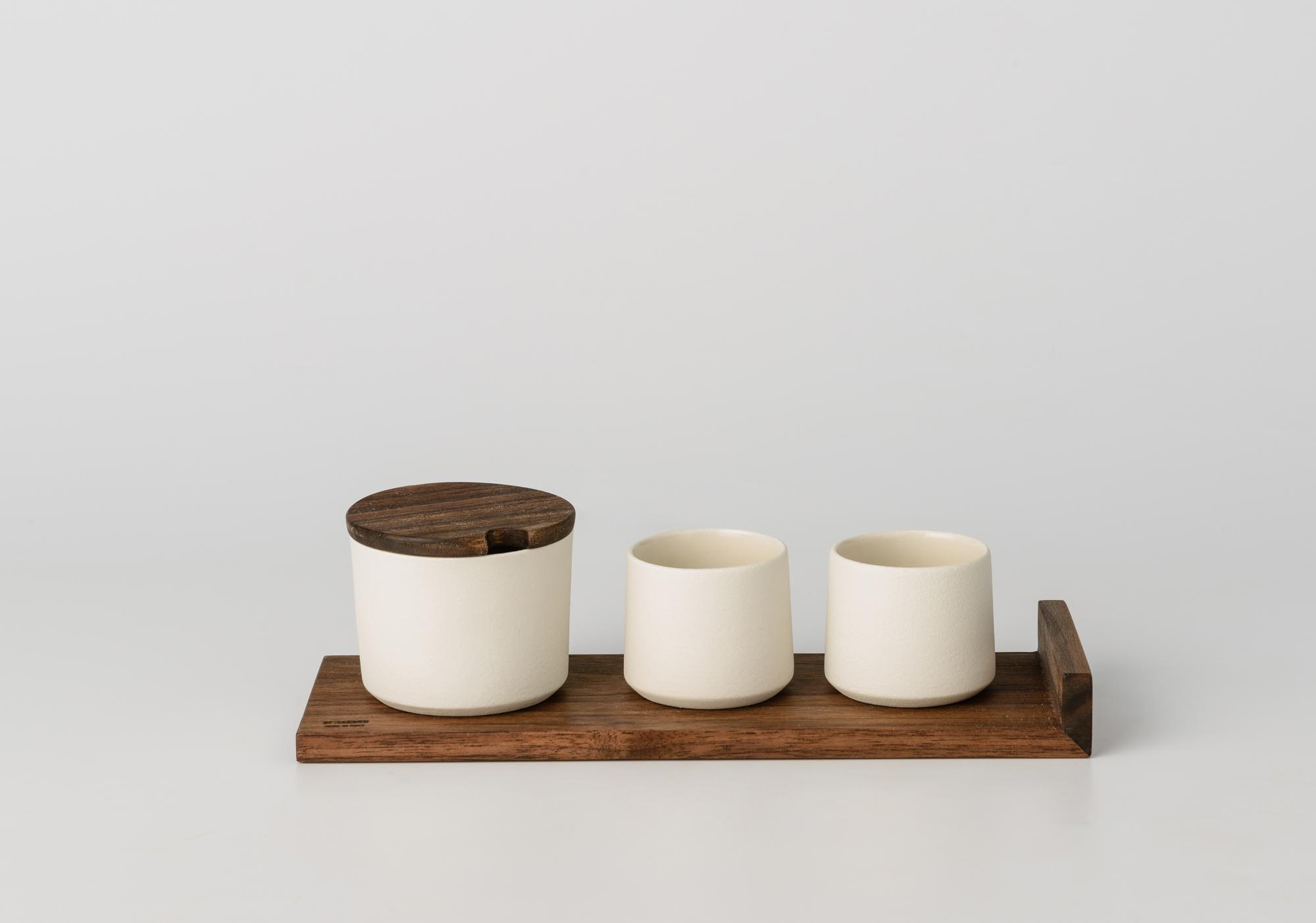 DRW Zuccheriera Originale Quadrata in Ceramica e Coperchio in Legno con Logo Zucchero in Bianco 