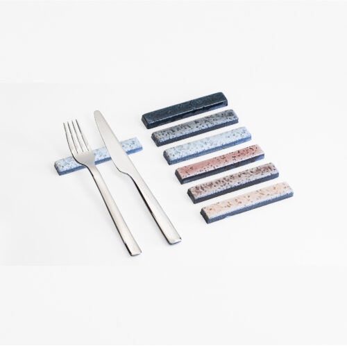 SET OF 8 CUTLERY REST IN REFRACTORY CLAY